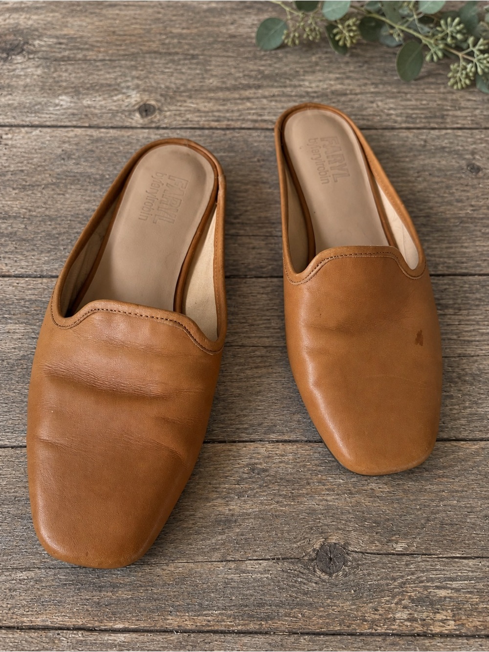 Faryl by Farylrobin Cognac Square Toe Flat Mules Size 7.5